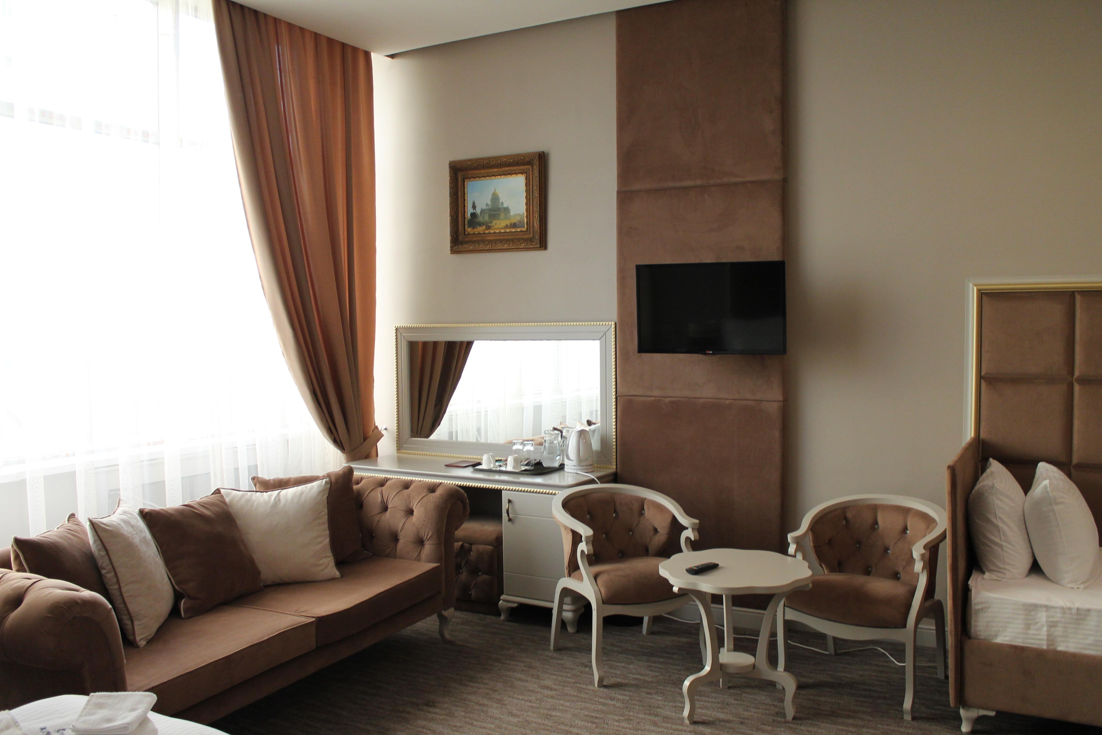 אלמטי Grand Sapphire Hotel מראה חיצוני תמונה