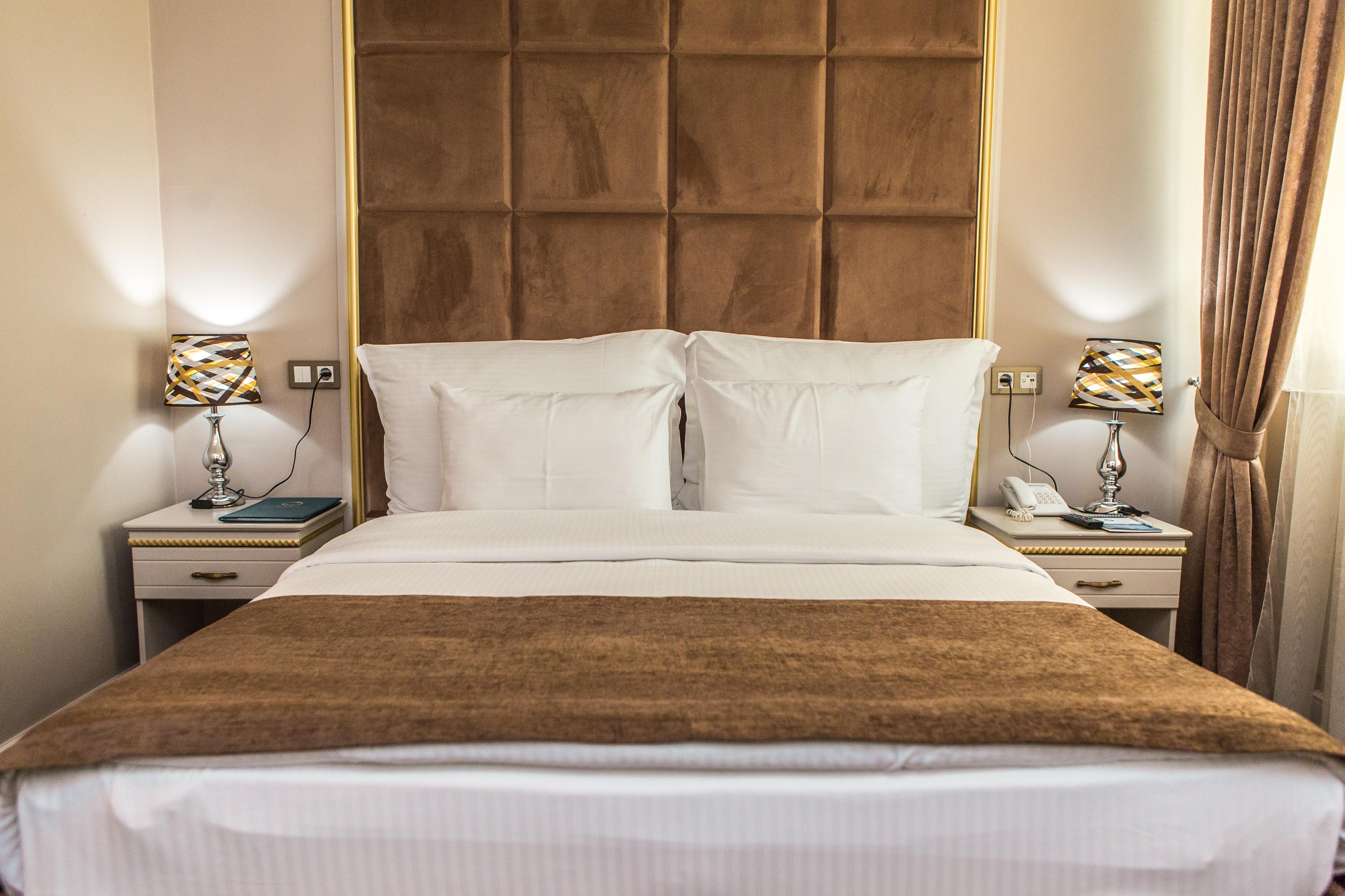 אלמטי Grand Sapphire Hotel מראה חיצוני תמונה