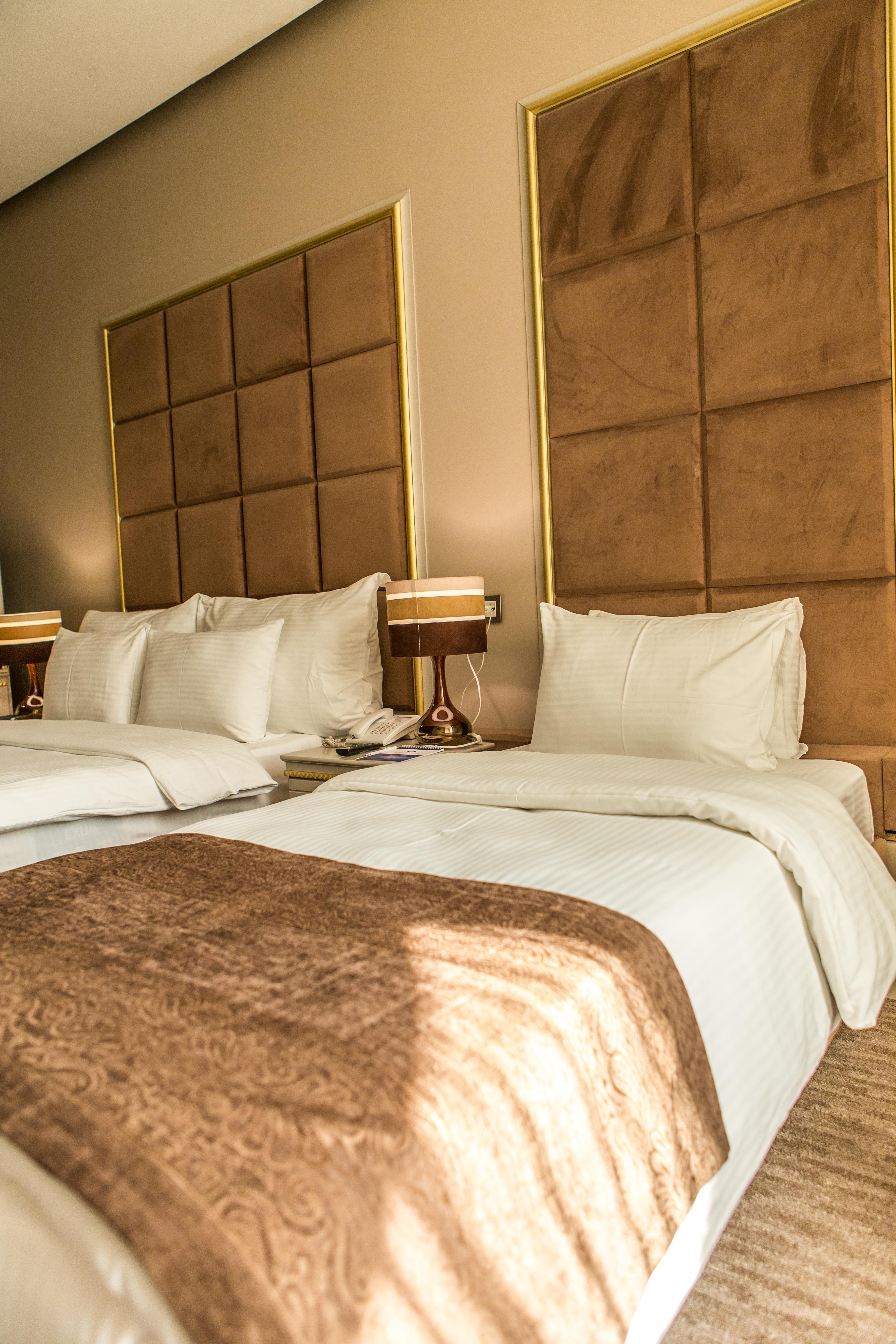 אלמטי Grand Sapphire Hotel מראה חיצוני תמונה