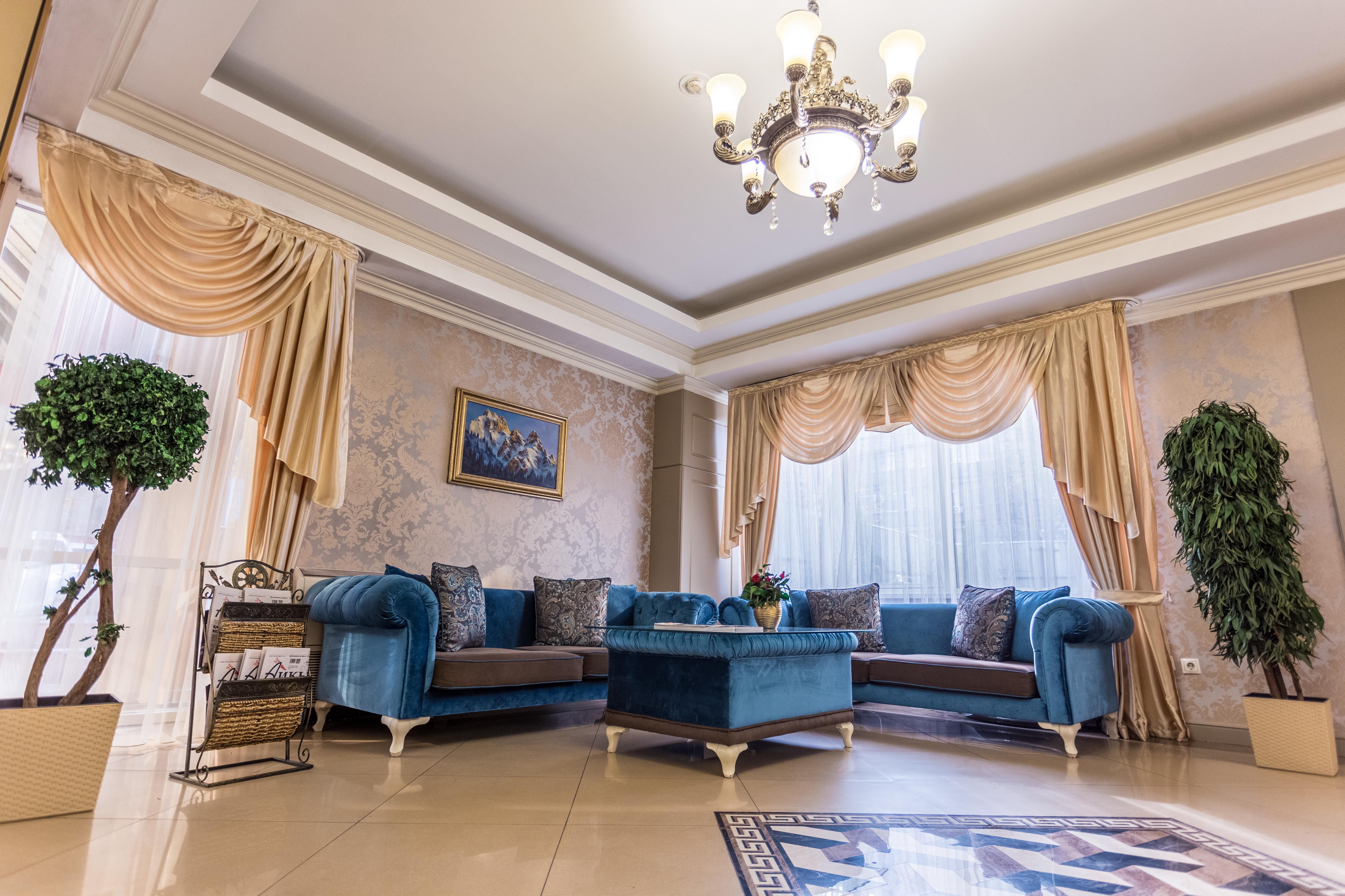 אלמטי Grand Sapphire Hotel מראה חיצוני תמונה